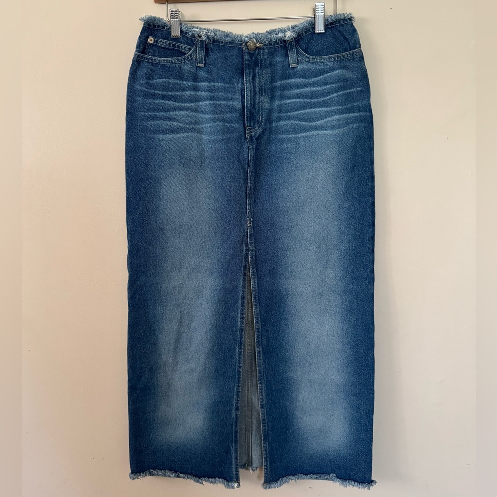 R4R (size 9) long blue denim maxi fringe front split skirt